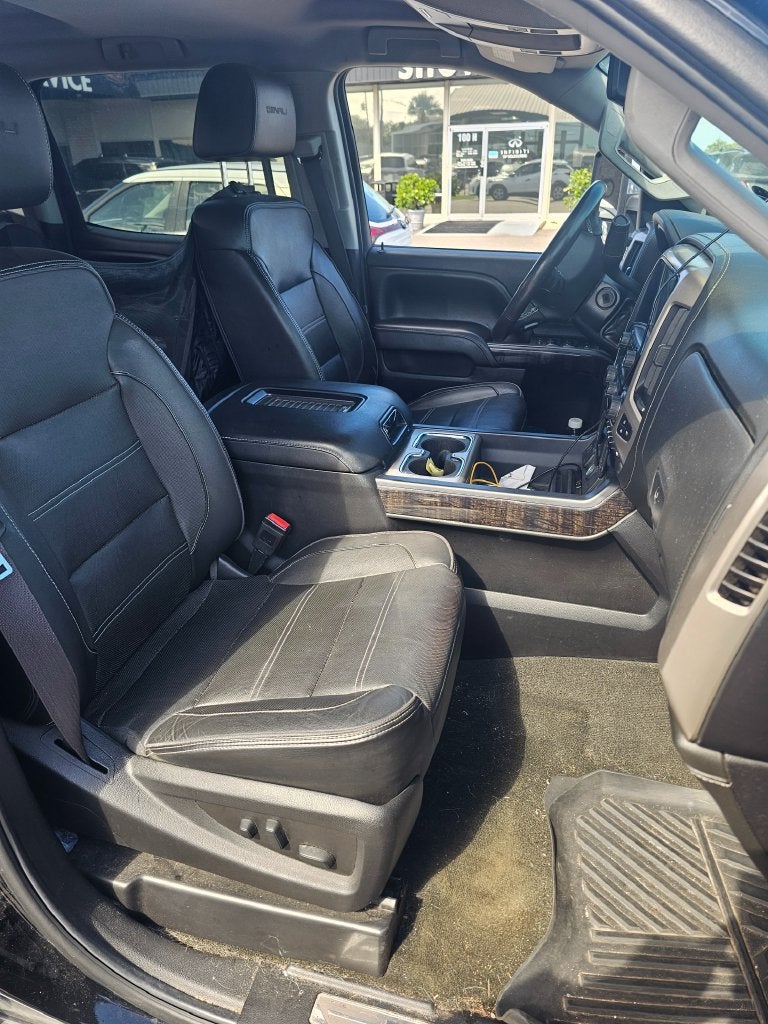 2016 GMC Sierra 3500HD Denali