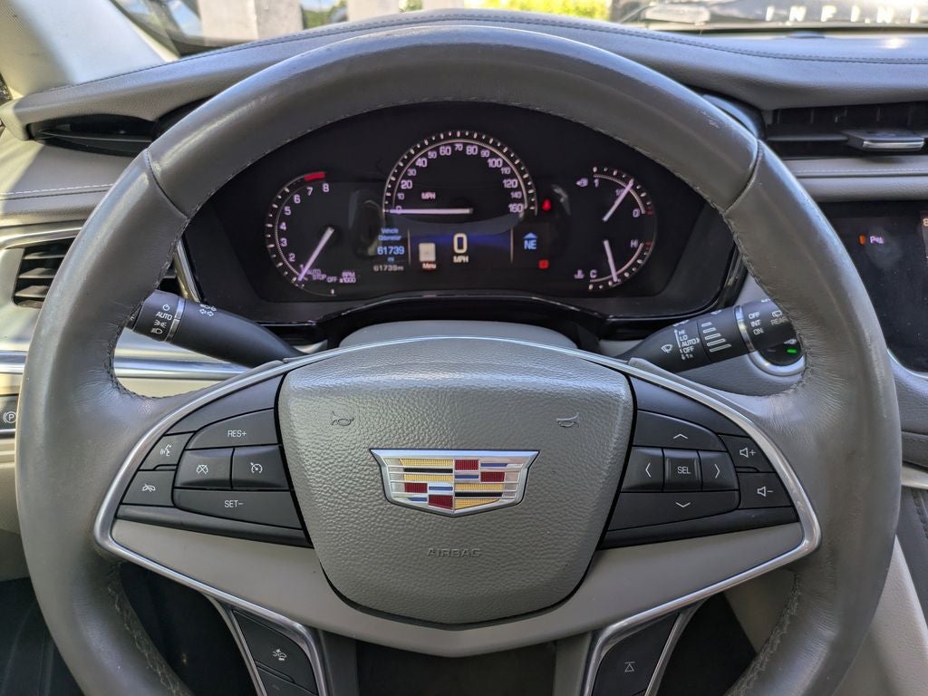 2017 Cadillac XT5 Luxury