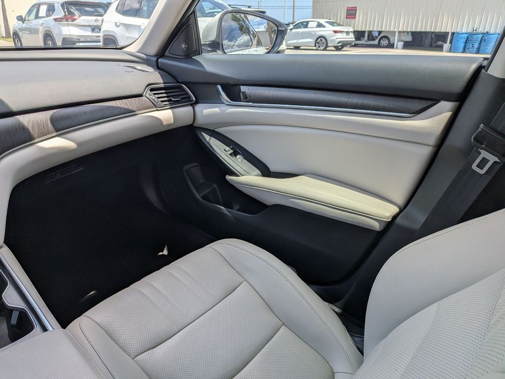 2022 Honda Accord Touring 2.0T