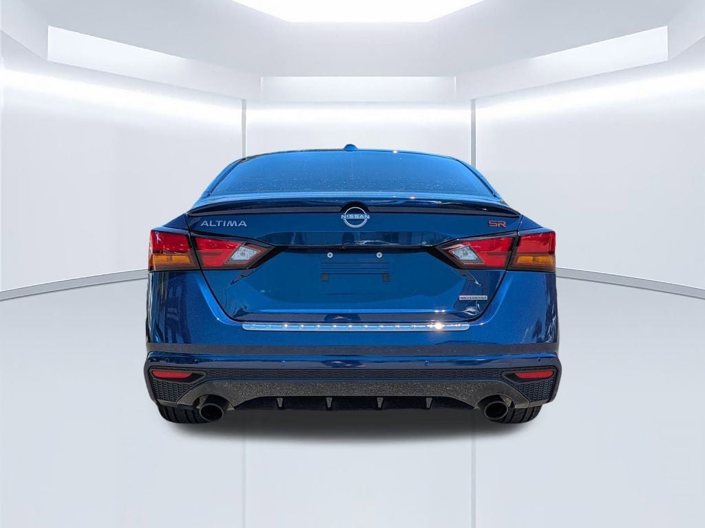 2023 Nissan Altima 2.0 SR