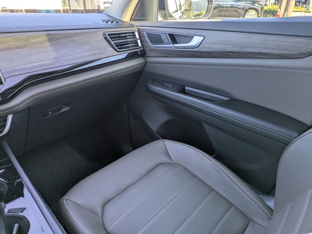 2024 Volkswagen Atlas 2.0T SEL