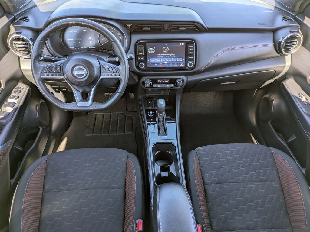 2023 Nissan Kicks SR