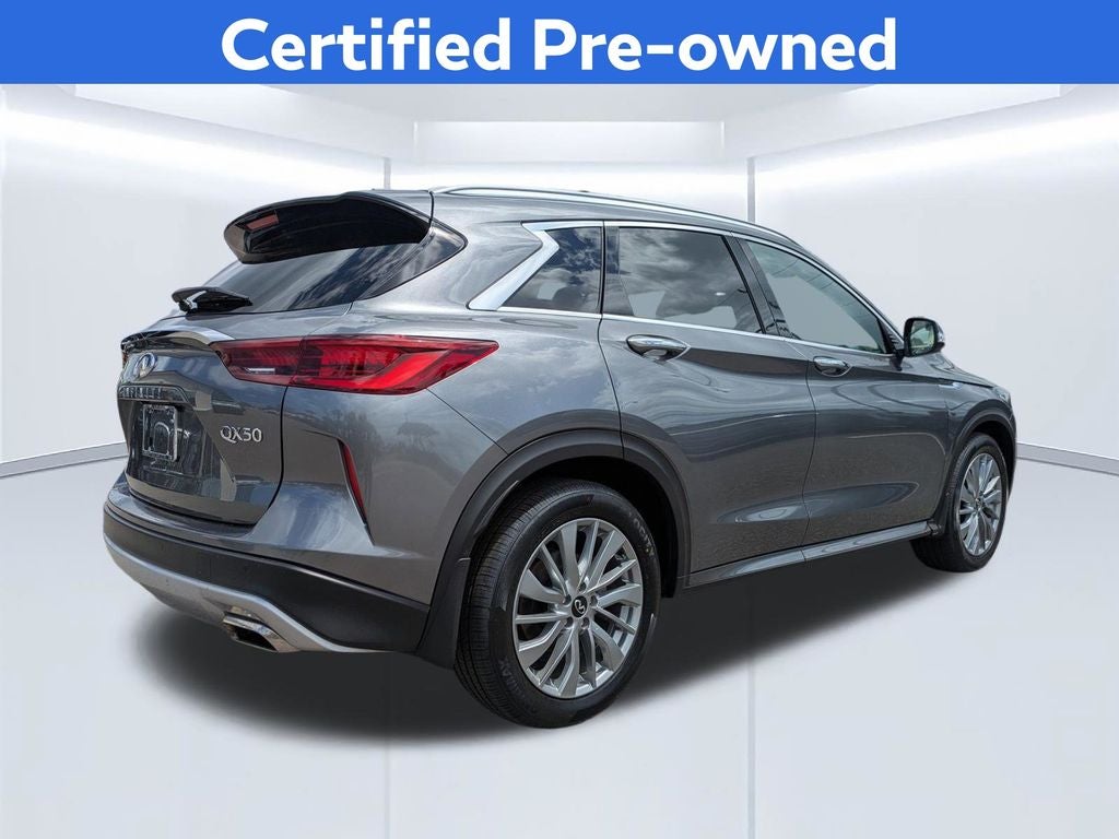2023 INFINITI QX50 LUXE AWD