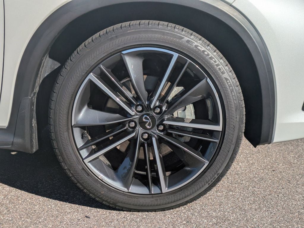 2025 INFINITI QX55 Essential AWD