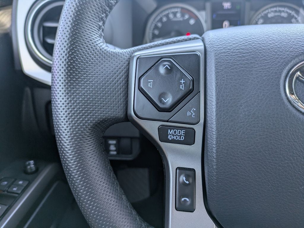 2023 Toyota Tacoma Limited V6