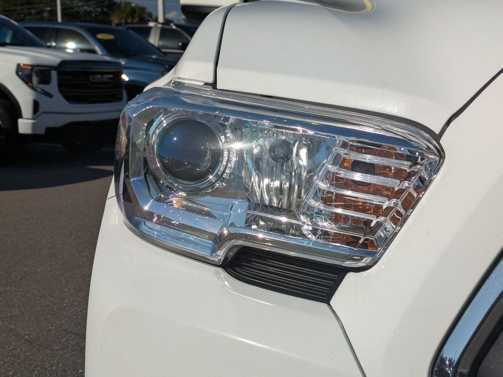 2023 Toyota Tacoma Base