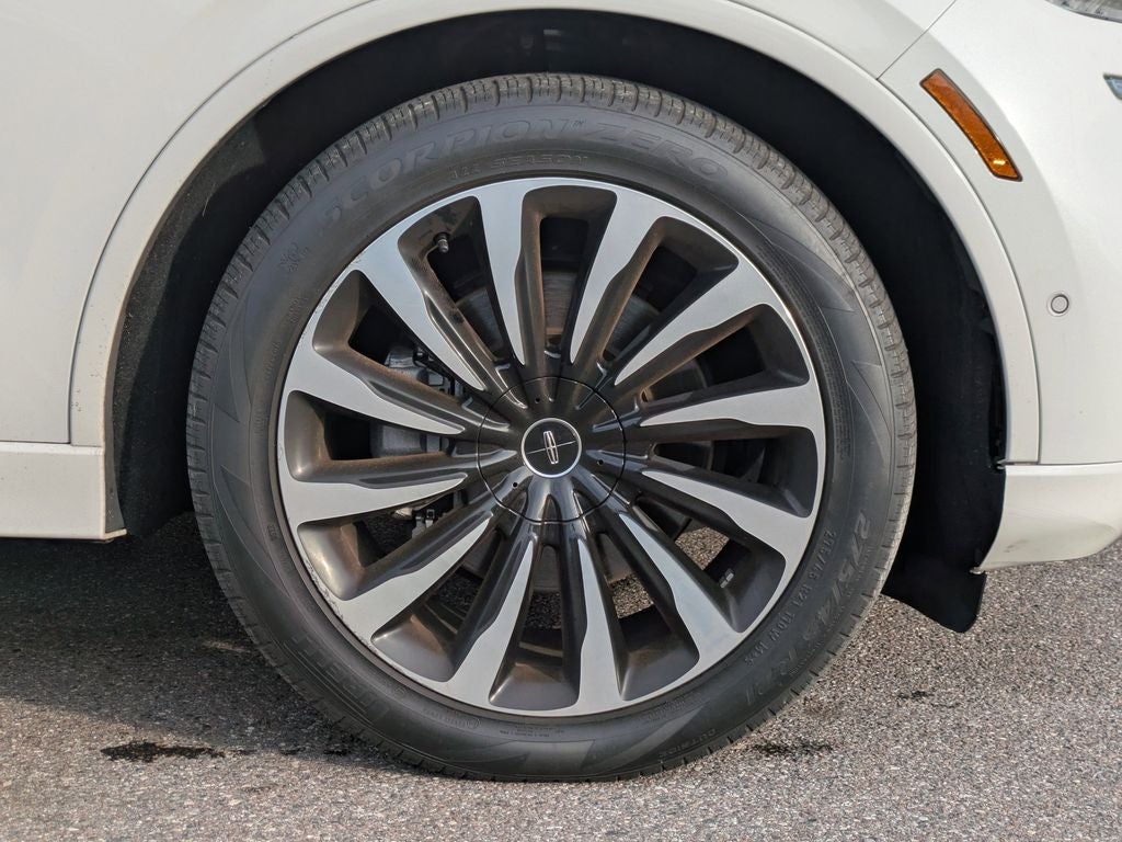 2022 Lincoln Aviator Plug-In Hybrid Black Label Grand Touring