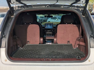 2022 Lincoln Aviator Plug-In Hybrid Black Label Grand Touring