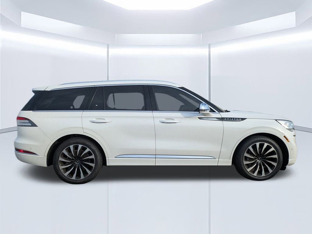 2022 Lincoln Aviator Plug-In Hybrid Black Label Grand Touring
