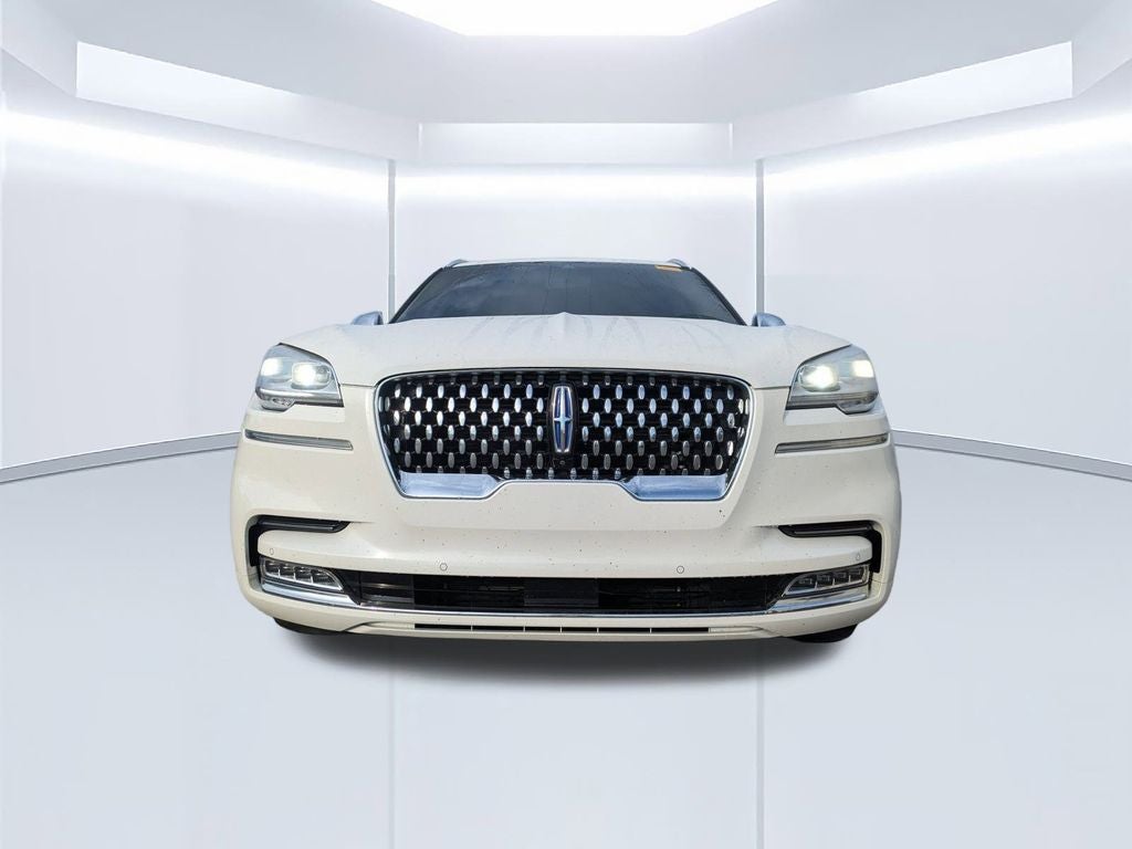 2022 Lincoln Aviator Plug-In Hybrid Black Label Grand Touring