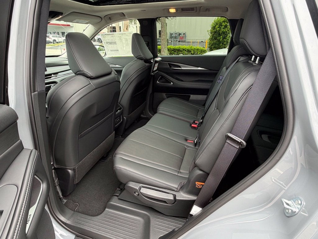2027 INFINITI QX60 Luxe FWD