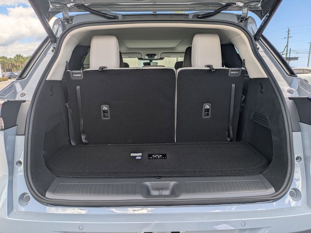 2027 INFINITI QX60 Luxe FWD