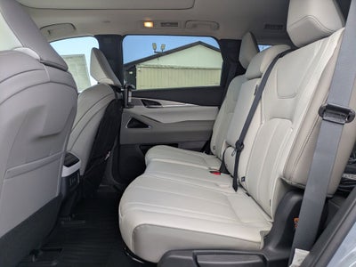 2027 INFINITI QX60 Luxe FWD