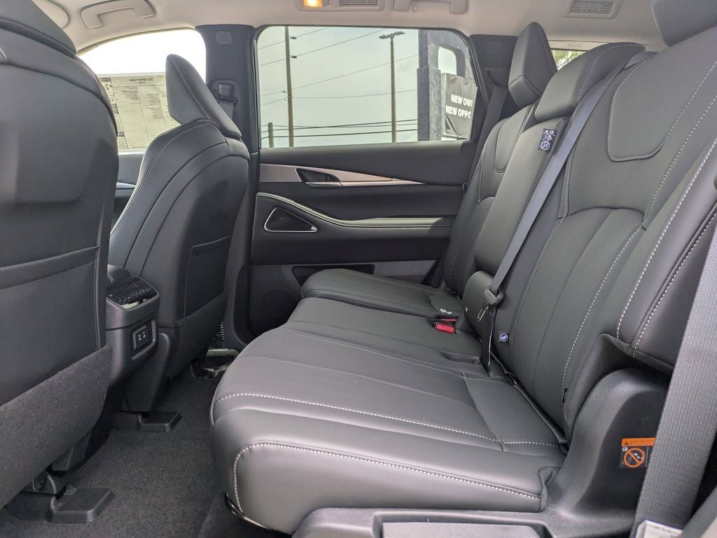 2027 INFINITI QX60 Luxe FWD