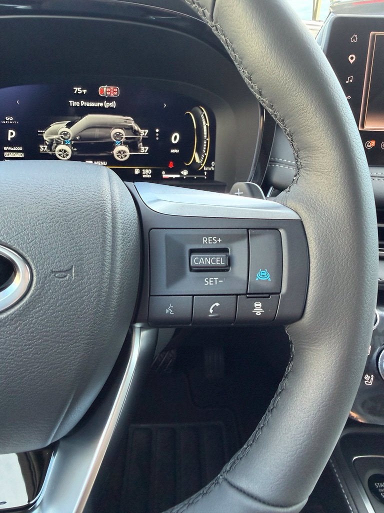 2027 INFINITI QX60 Luxe FWD