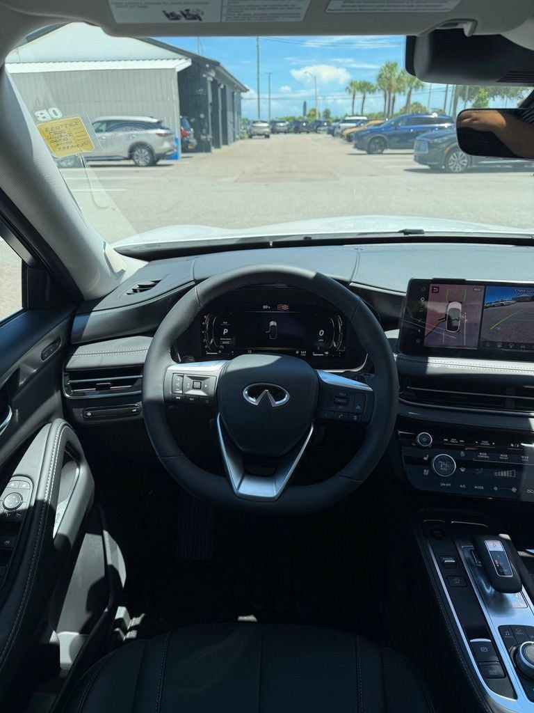 2027 INFINITI QX60 Luxe AWD