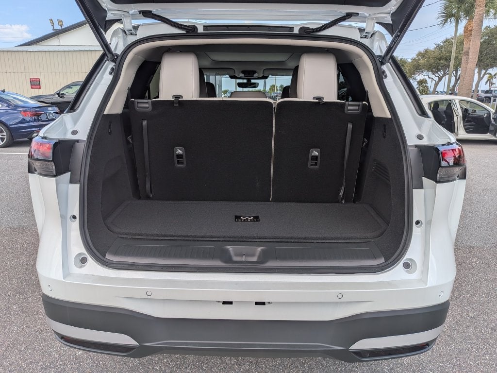 2027 INFINITI QX60 Luxe AWD