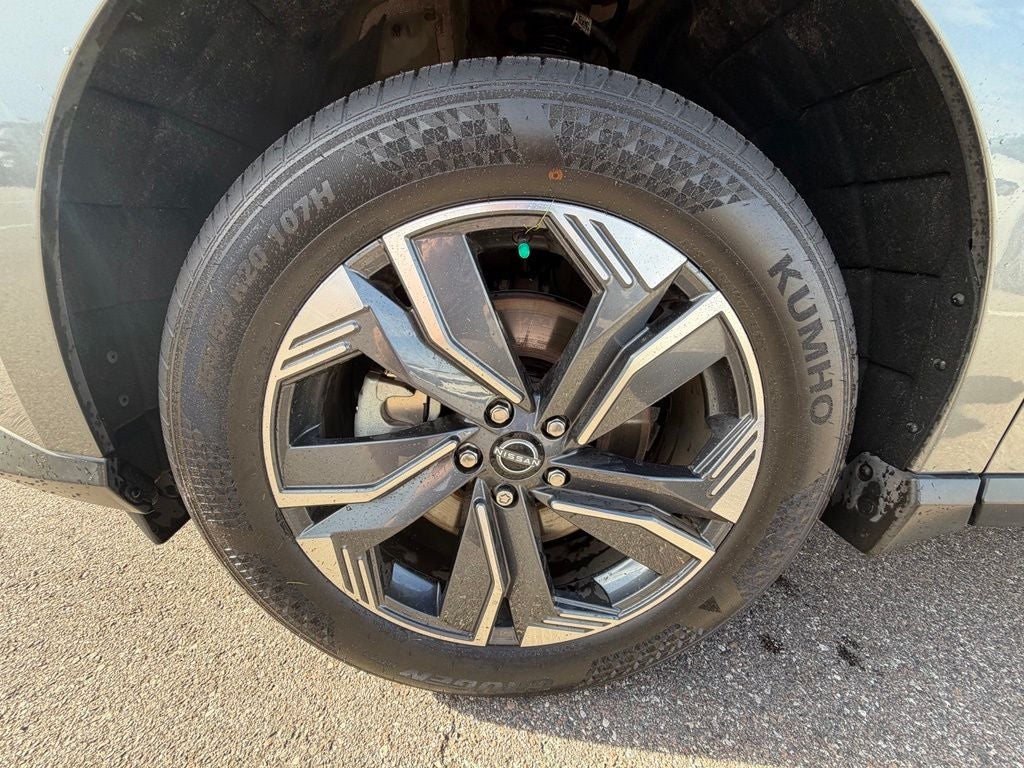 2025 Nissan Murano SV