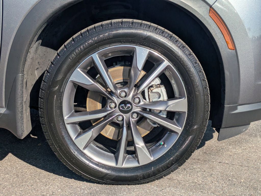 2023 INFINITI QX60 LUXE FWD