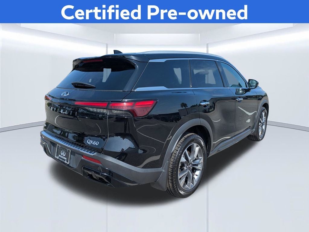 2023 INFINITI QX60 LUXE