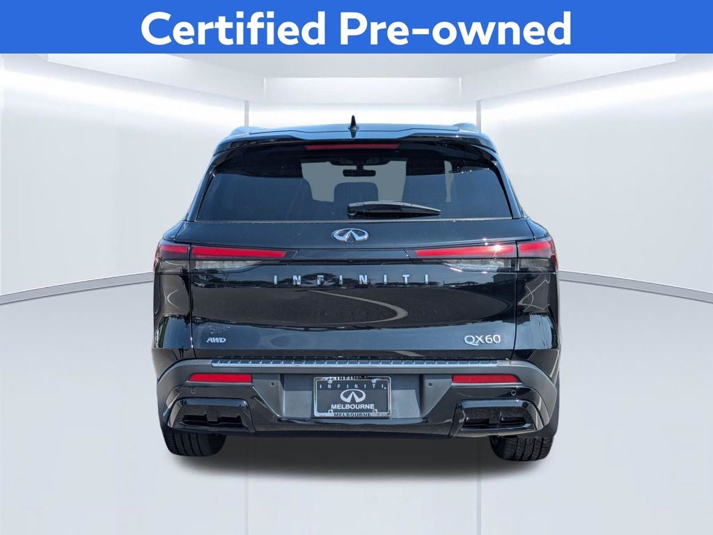 2023 INFINITI QX60 LUXE