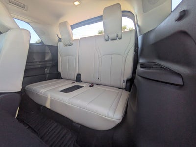 2023 INFINITI QX60 LUXE AWD