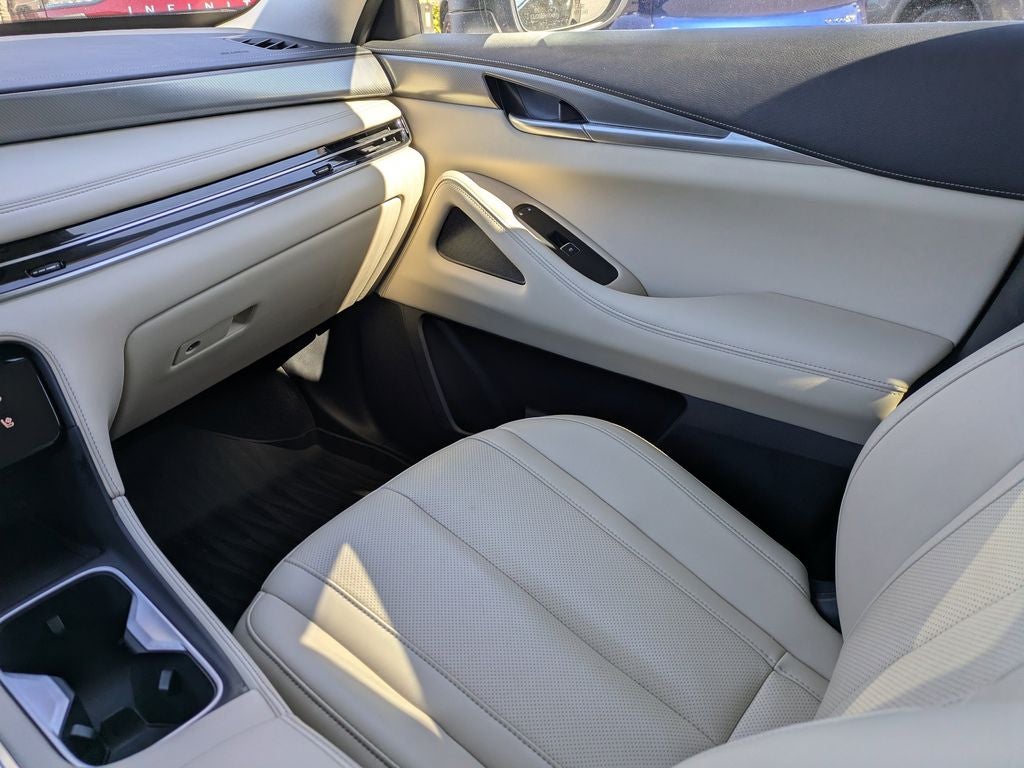 2023 INFINITI QX60 LUXE AWD