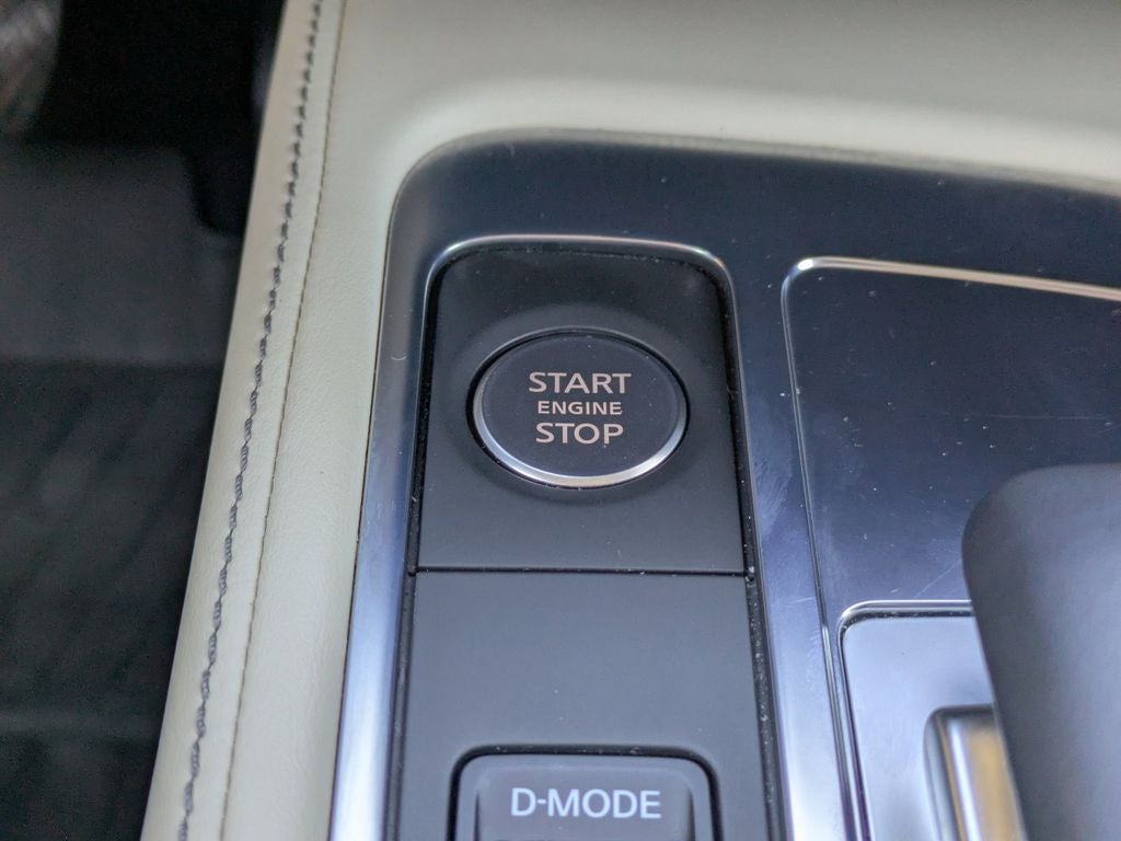 2023 INFINITI QX60 LUXE AWD