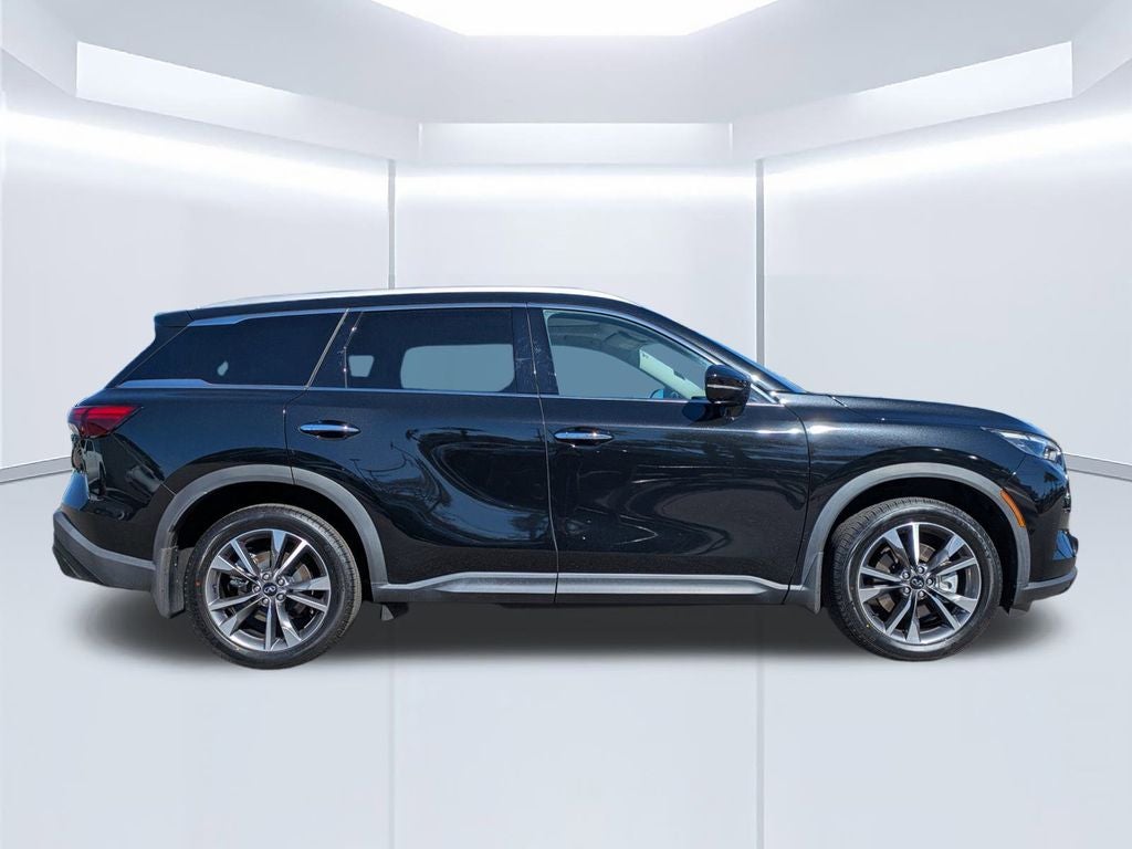 2023 INFINITI QX60 LUXE AWD