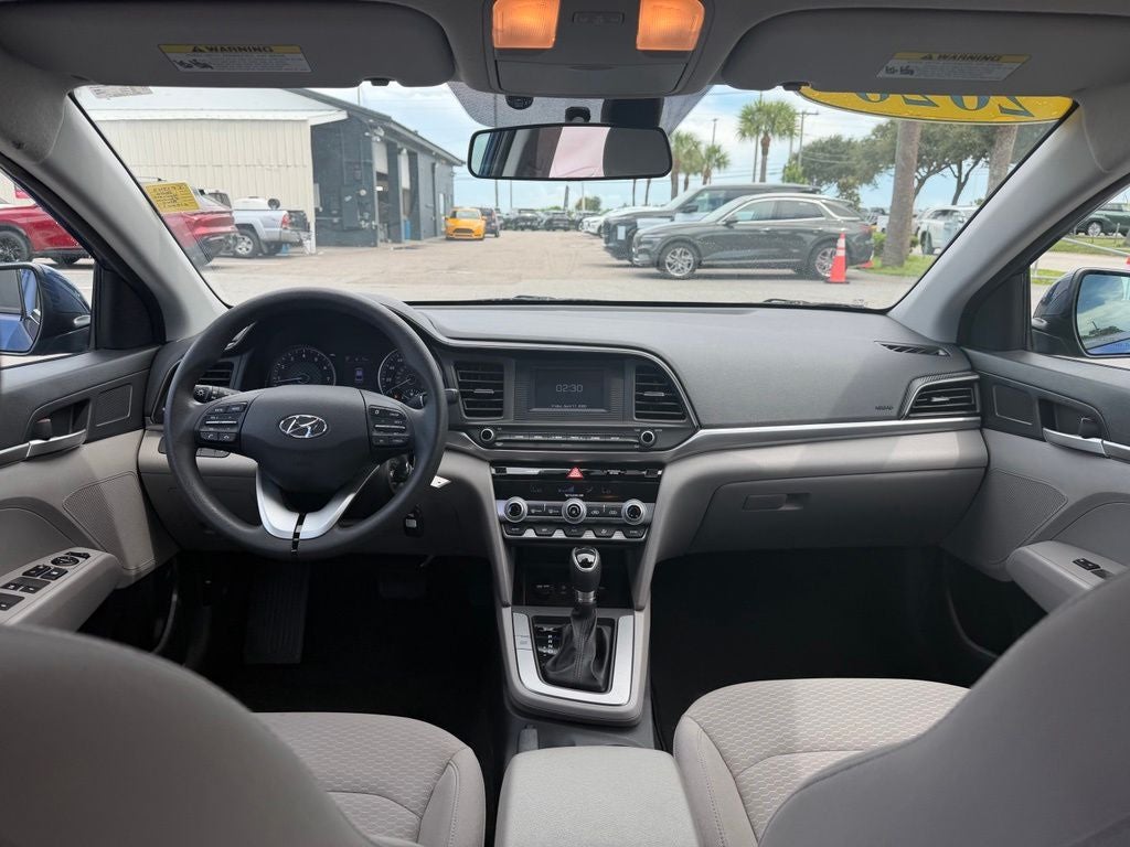 2020 Hyundai Elantra SE