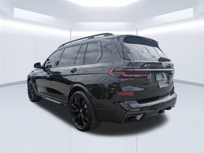 2025 BMW X7 xDrive40i