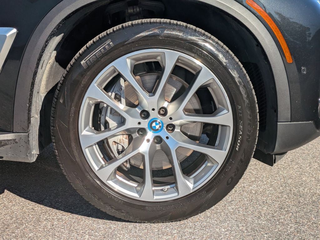 2025 BMW X5 xDrive50e