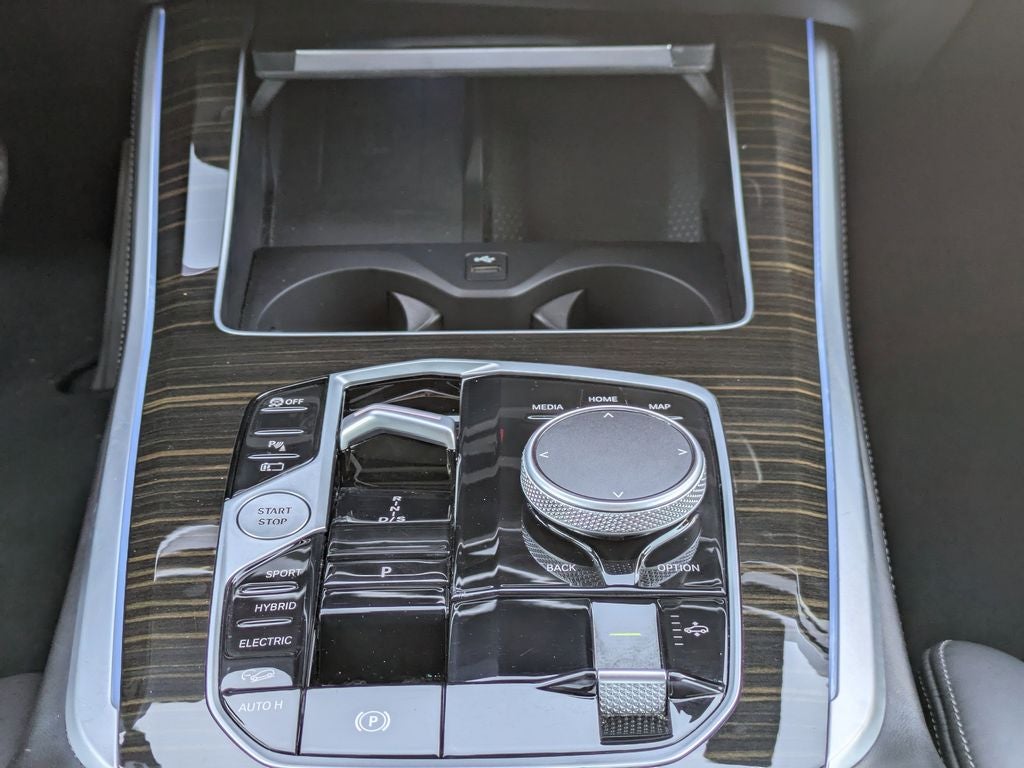 2025 BMW X5 xDrive50e