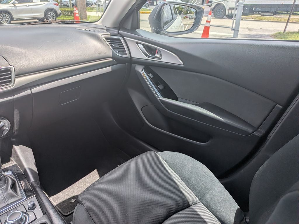 2017 Mazda Mazda3 Sport