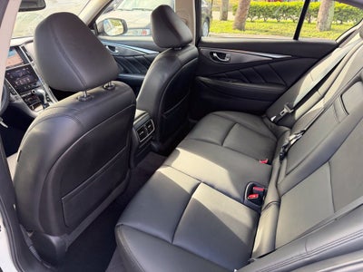 2017 INFINITI Q50 Premium