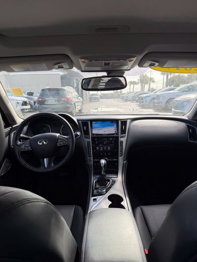 2017 INFINITI Q50 Premium