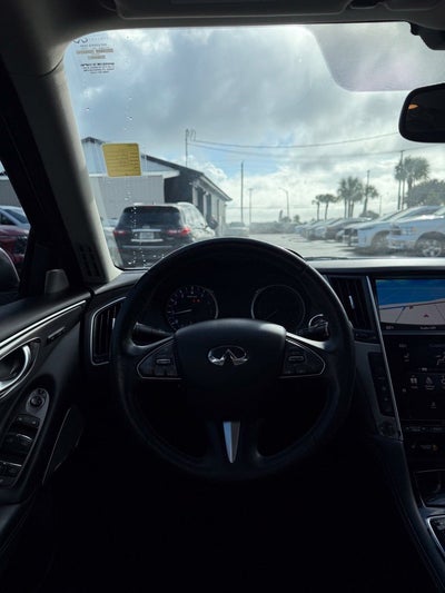 2017 INFINITI Q50 Premium