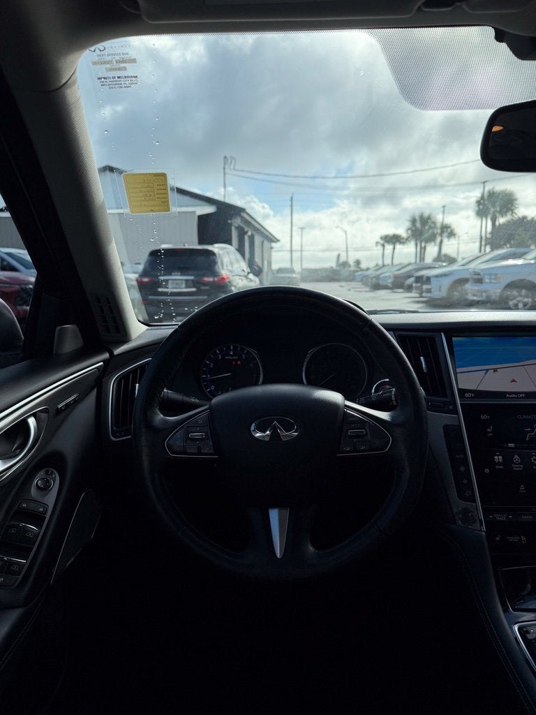 2017 INFINITI Q50 Premium
