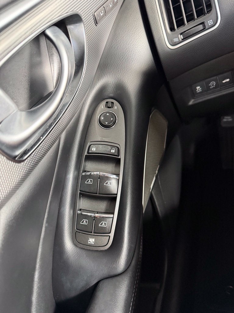2017 INFINITI Q50 Premium