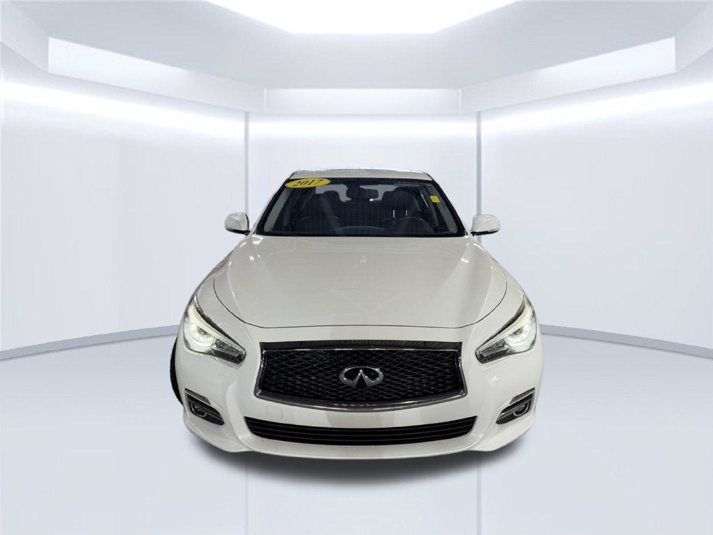2017 INFINITI Q50 Premium