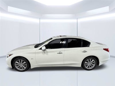 2017 INFINITI Q50 Premium