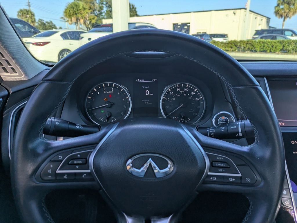 2018 INFINITI Q50 LUXE