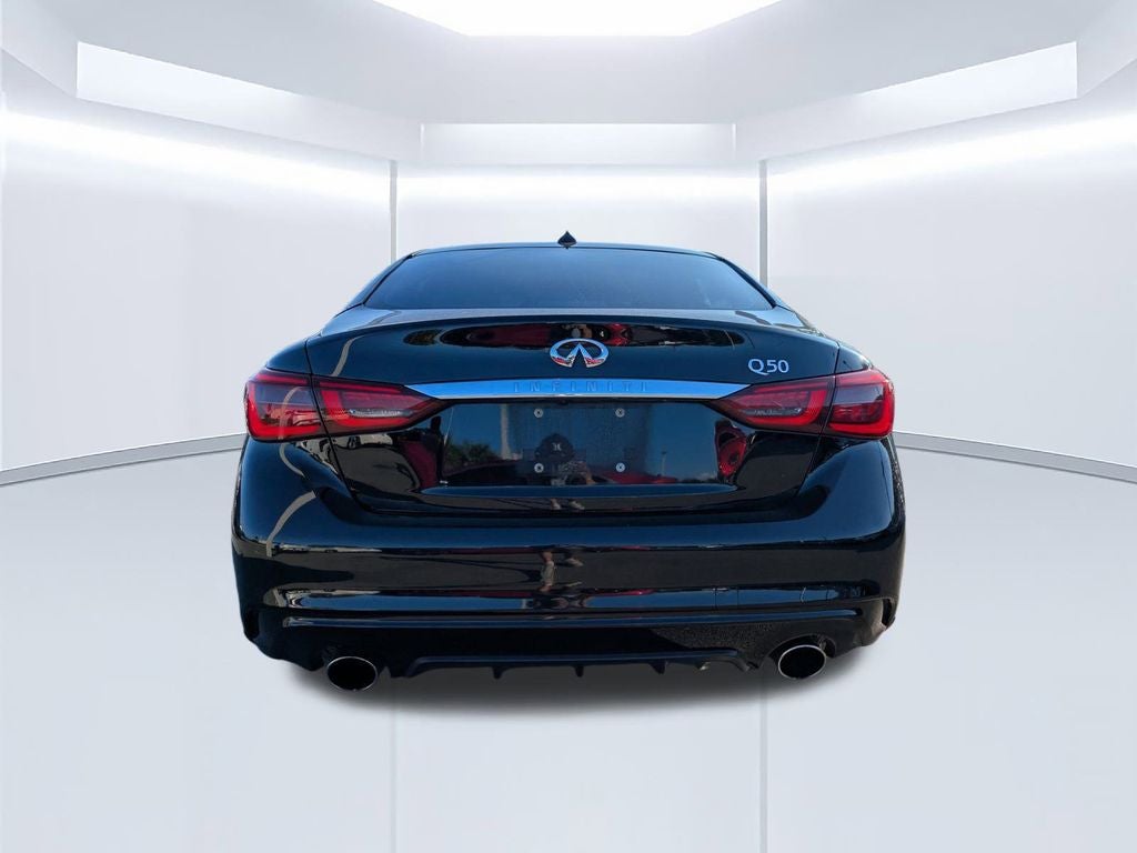 2018 INFINITI Q50 LUXE