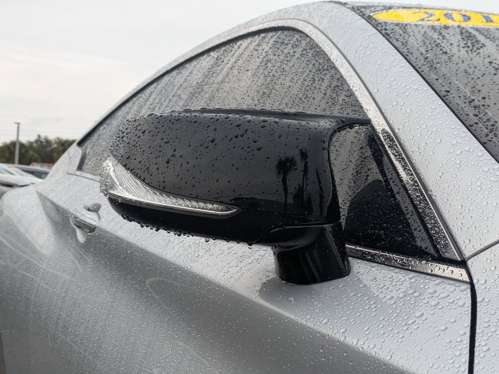 2017 INFINITI Q60 Premium AWD