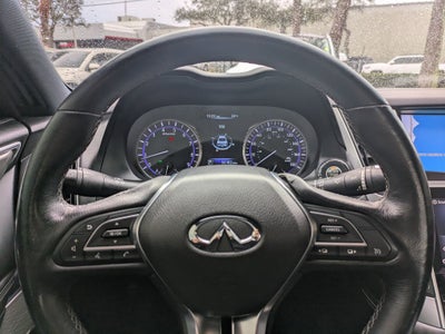 2017 INFINITI Q60 Premium AWD