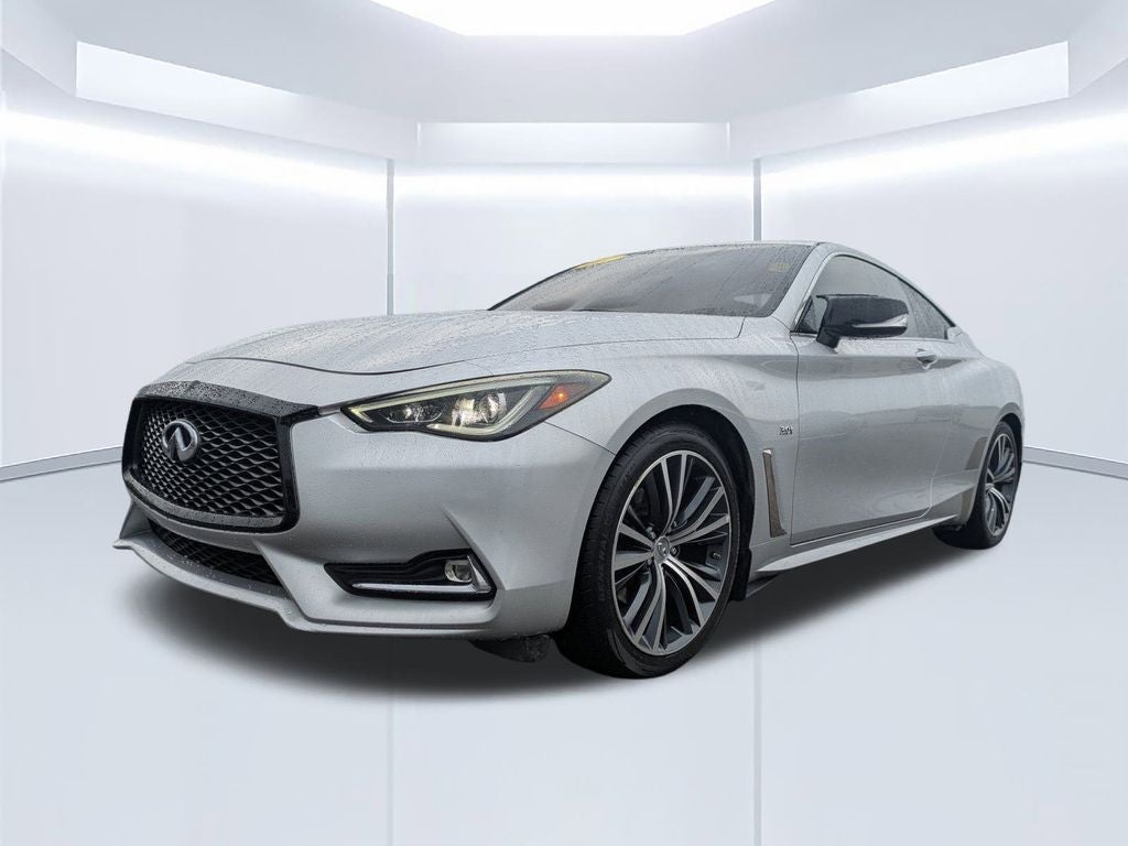 2017 INFINITI Q60 Premium AWD
