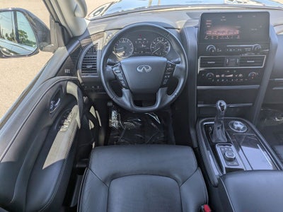 2024 INFINITI QX80 LUXE 4WD