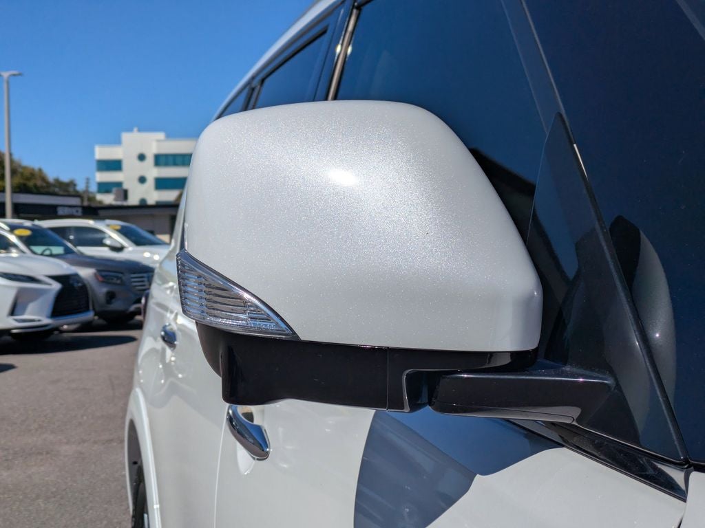 2022 INFINITI QX80 LUXE 2WD