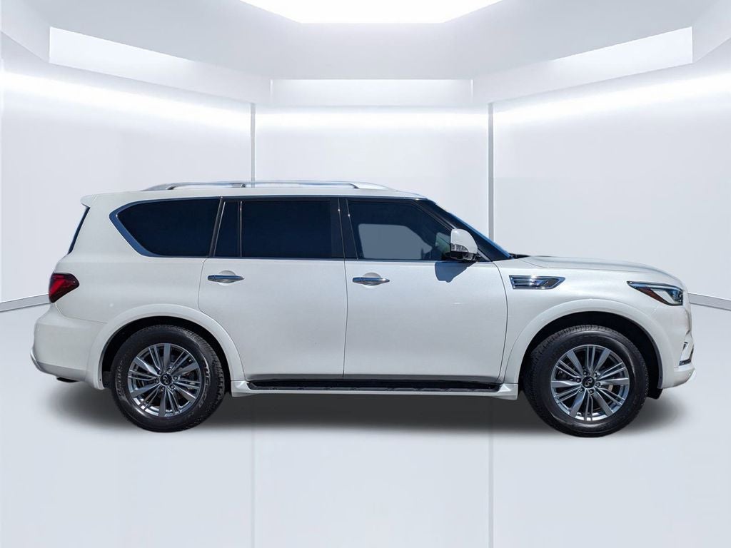 2022 INFINITI QX80 LUXE 2WD