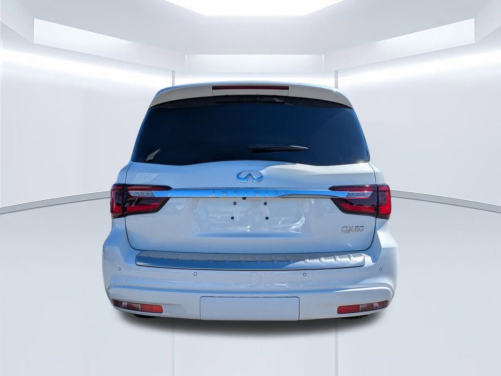 2022 INFINITI QX80 LUXE 2WD